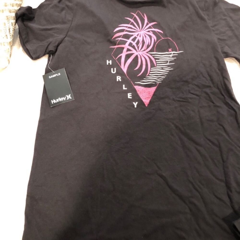 NWT Hurley Shirt